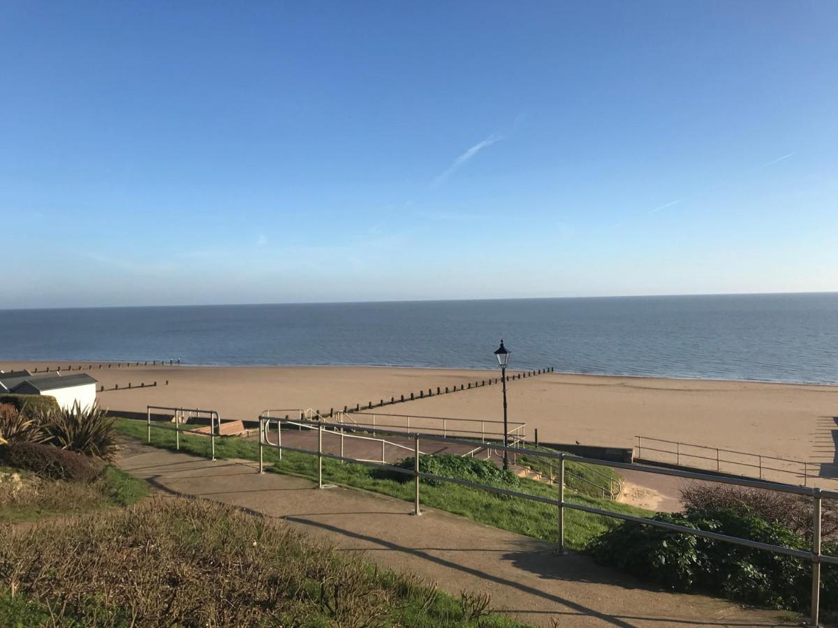 Апартаменты Frinton Escapes Экстерьер фото